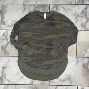 Lightweight Pullover